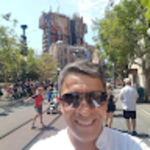 Meet your Posher, Martin